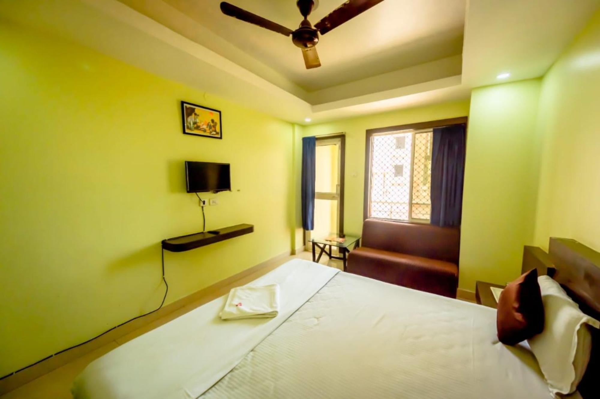 Deep Ganga Inn Near Sea Beach By Morservices Puri Exterior foto